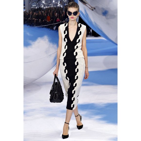 CHRISTIAN DIOR CABLE KNIT SKIRT SUIT (RUNWAY) - Picture 1 of 9